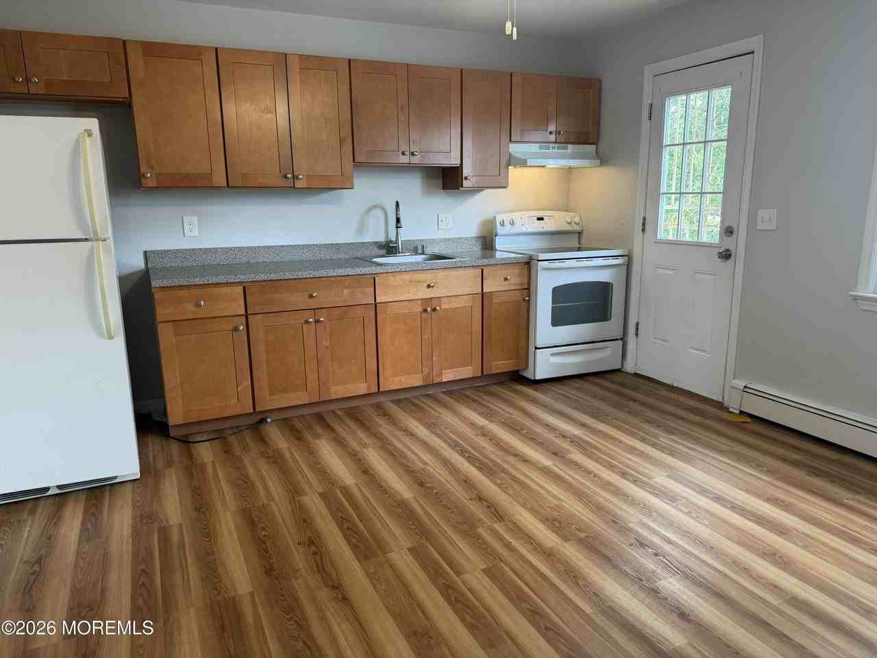 1506 Beaver Dam Rd - Photo 2 of 8