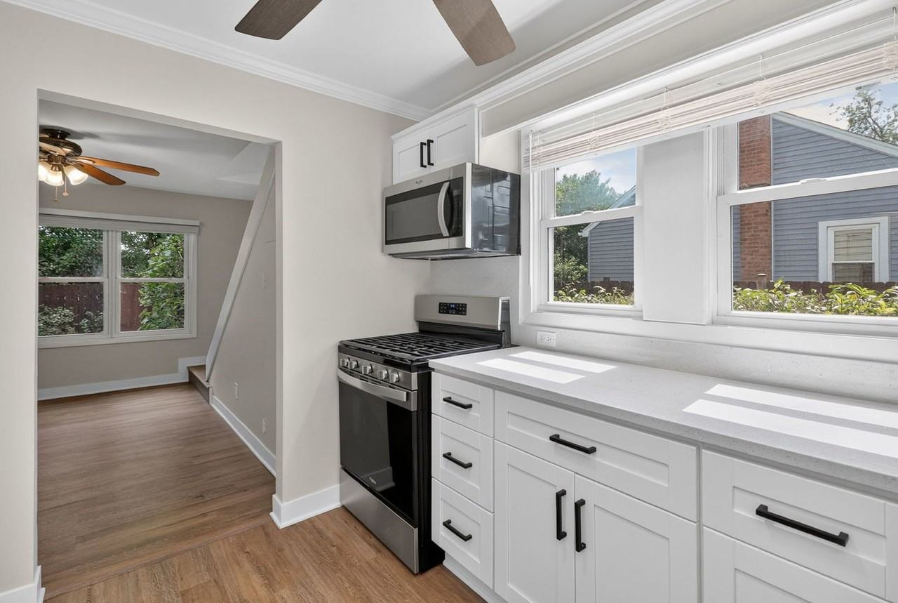 100 83rd St - Photo 6 of 17