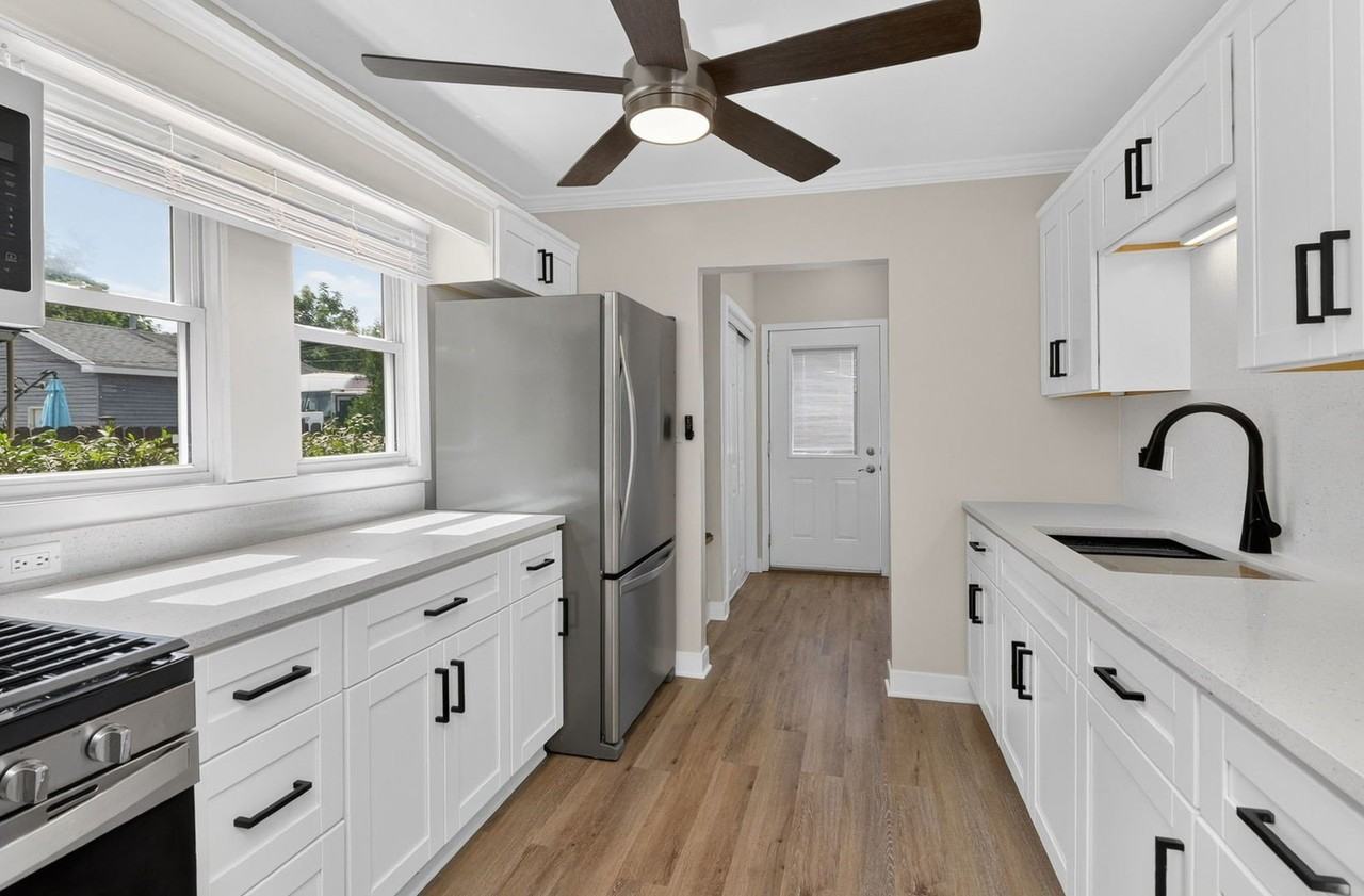 100 83rd St - Photo 7 of 17