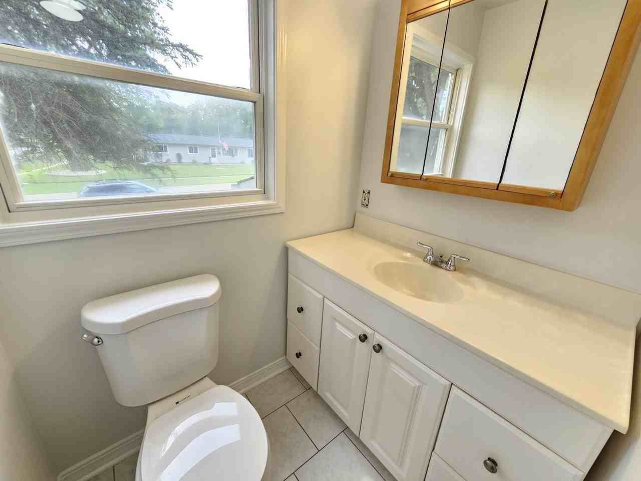 18570 W Pamela Pl - Photo 2 of 34