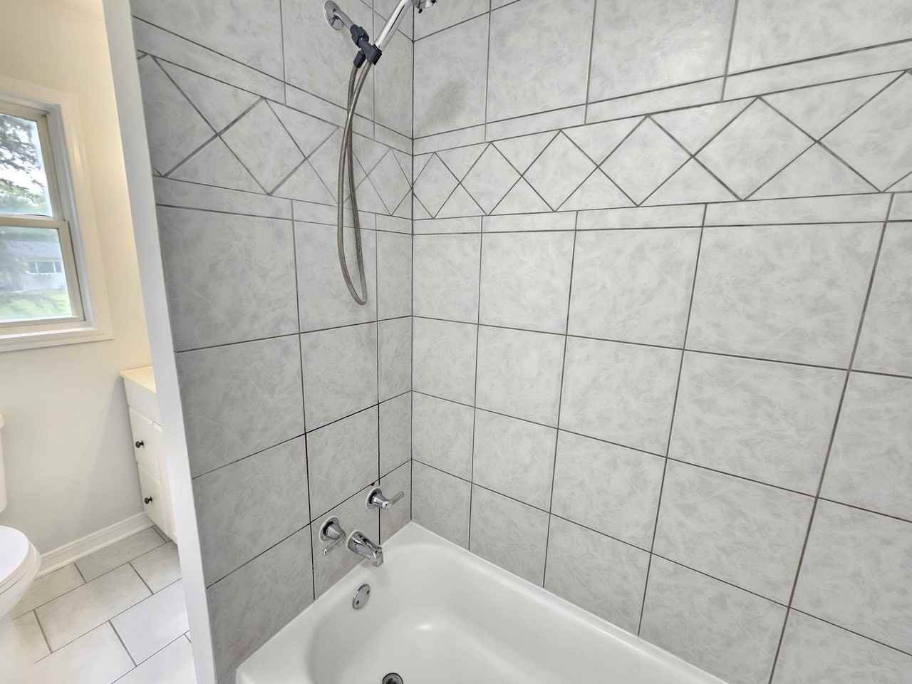 18570 W Pamela Pl - Photo 5 of 34