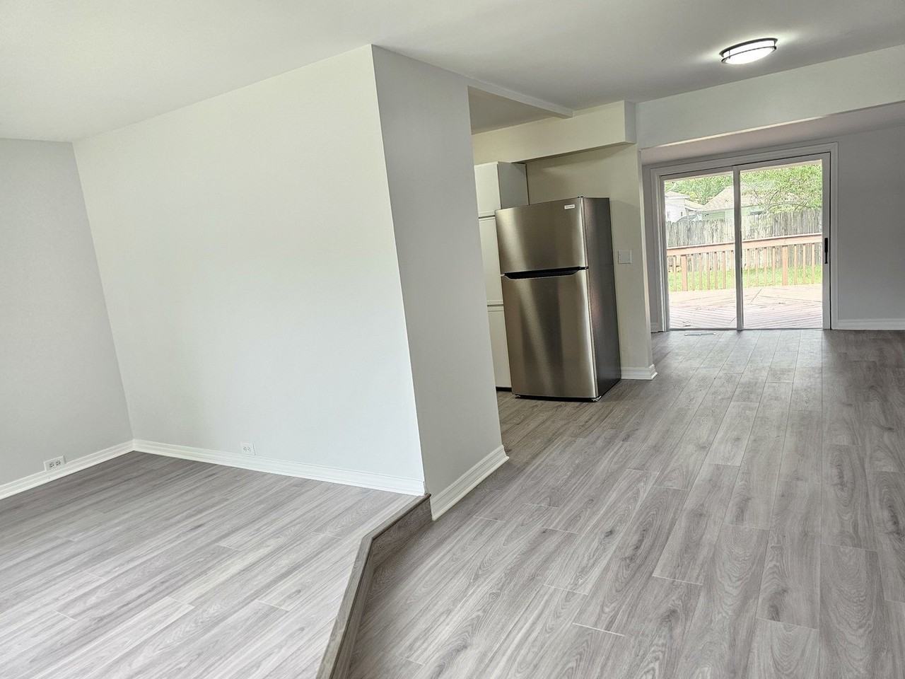 18570 W Pamela Pl - Photo 3 of 26