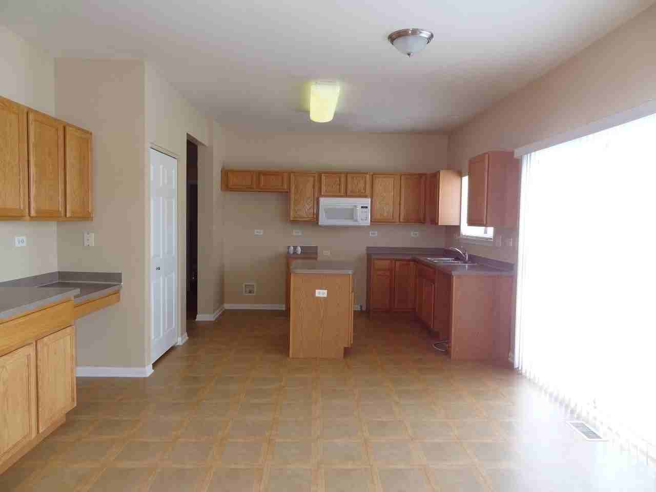 3509 Bailey St - Photo 5 of 31