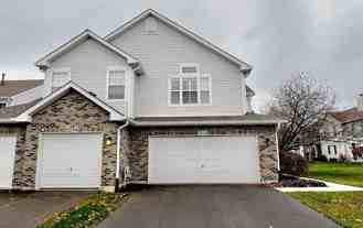 2936 Kentshire Cir - Photo 1 of 1