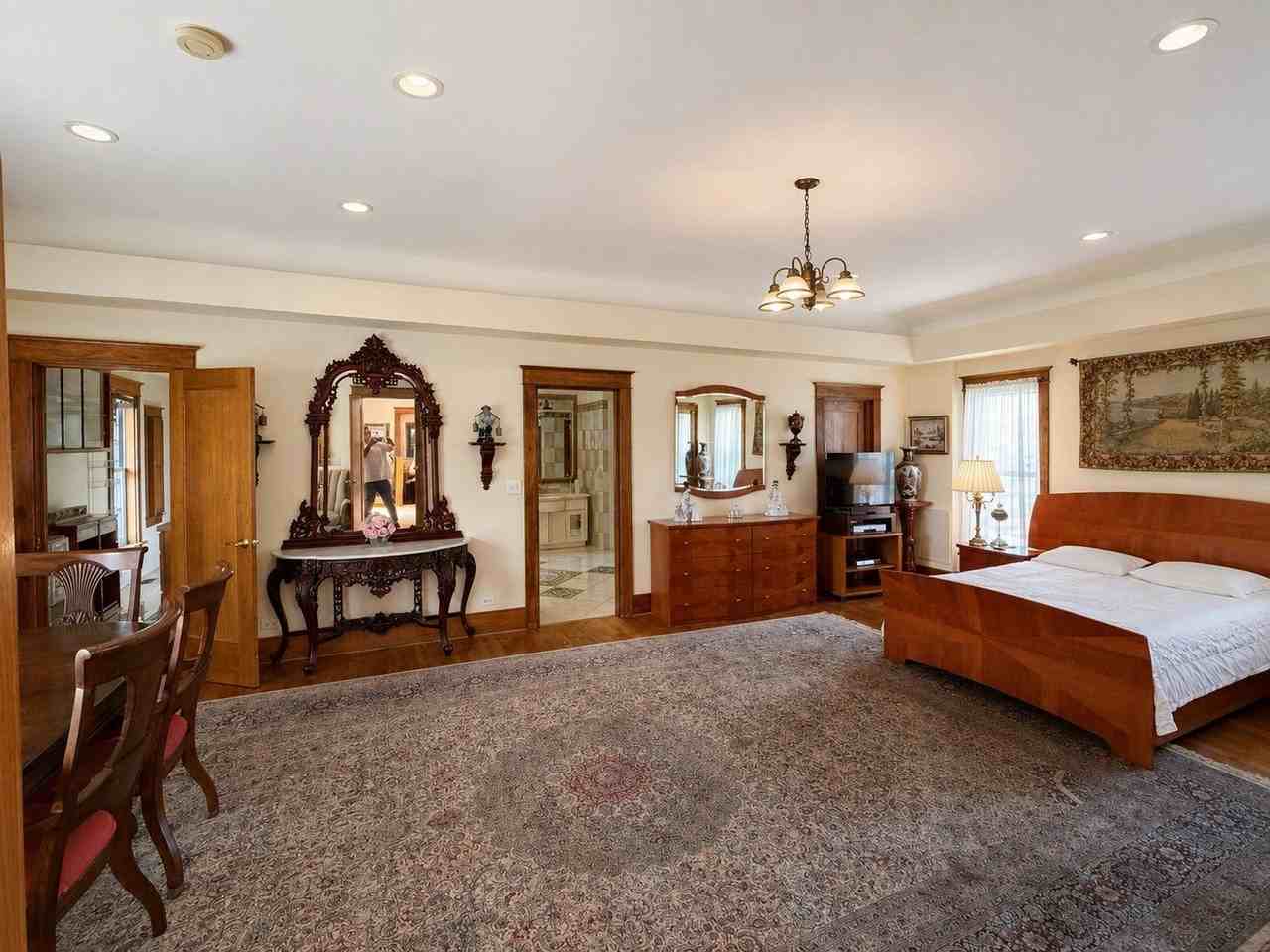 1506 Oswego Rd #A - Photo 5 of 17