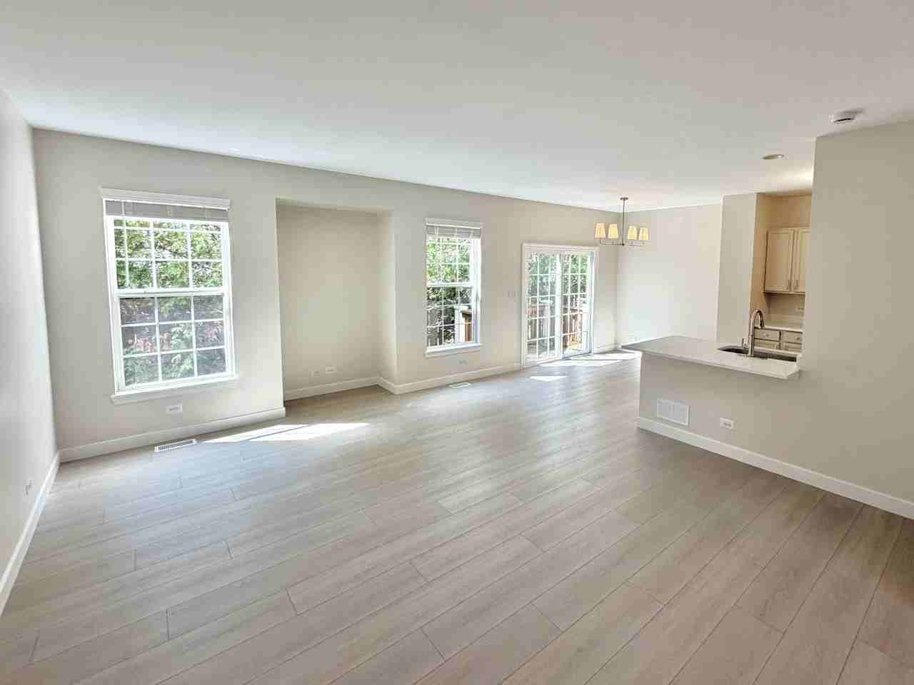 25 Melrose Ct - Photo 5 of 15
