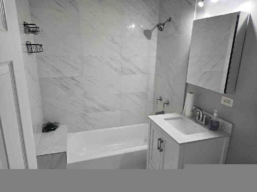5900 S Prairie Ave #2 - Photo 7 of 14