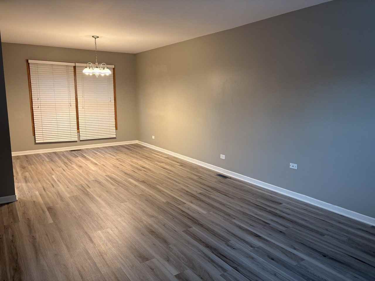 5431 Ebony Ct - Photo 3 of 20