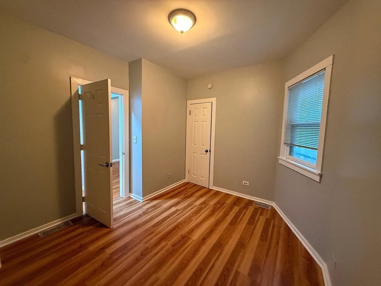 4418 W Armitage Ave #1R - Photo 6 of 10