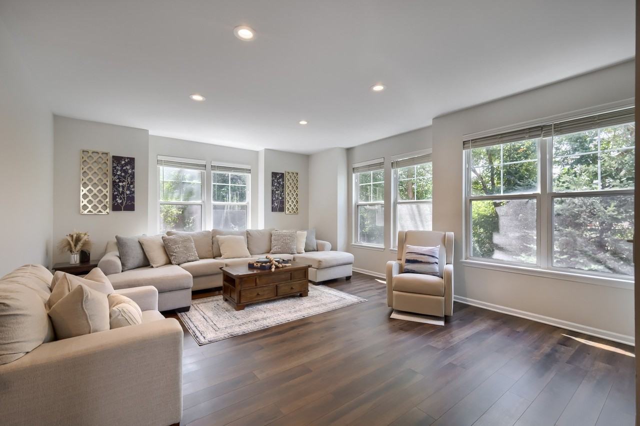 5630 Cambridge Way #5630 - Photo 6 of 28