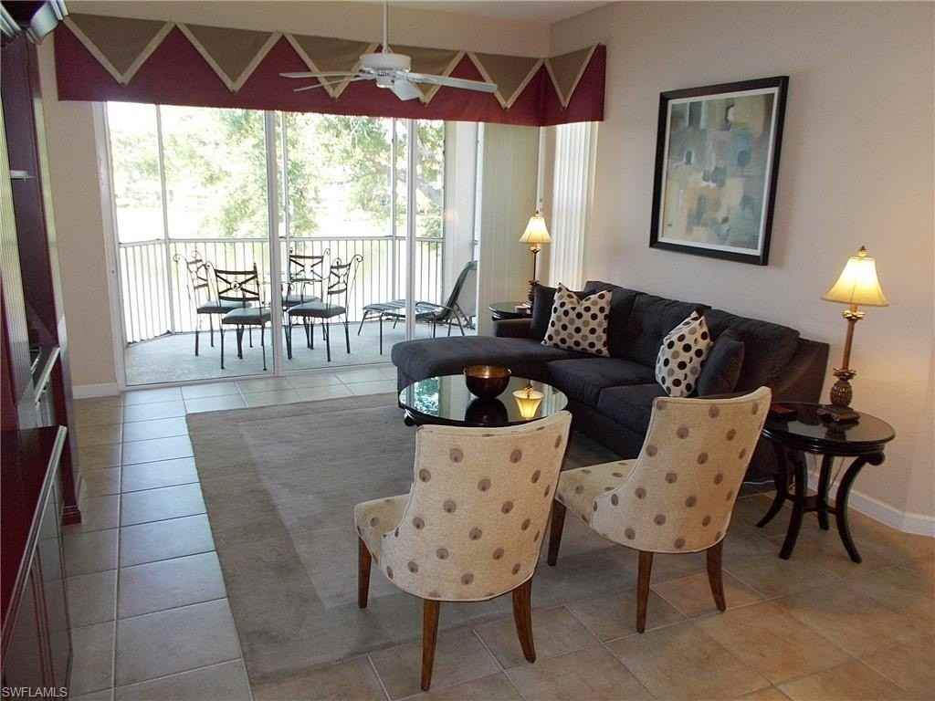 2444 Ravenna Blvd #202 - Photo 2 of 12