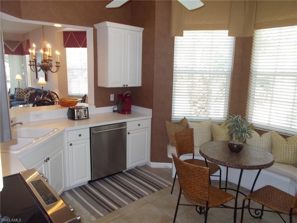 2444 Ravenna Blvd #202 - Photo 4 of 12