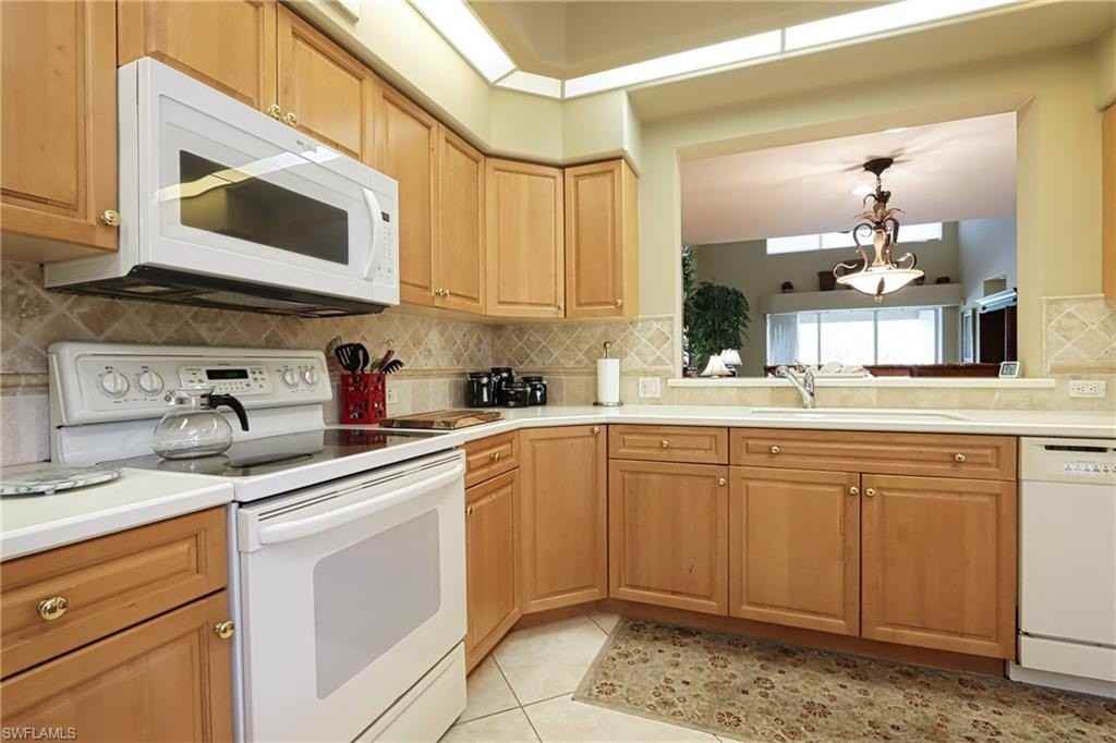 5815 Persimmon Way - Photo 5 of 24