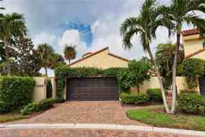 featured image of 6810 Sand Pointe Cir #4-26