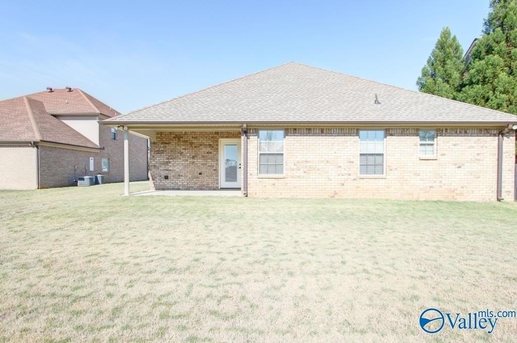 25970 Fieldstone Dr - Photo 5 of 29
