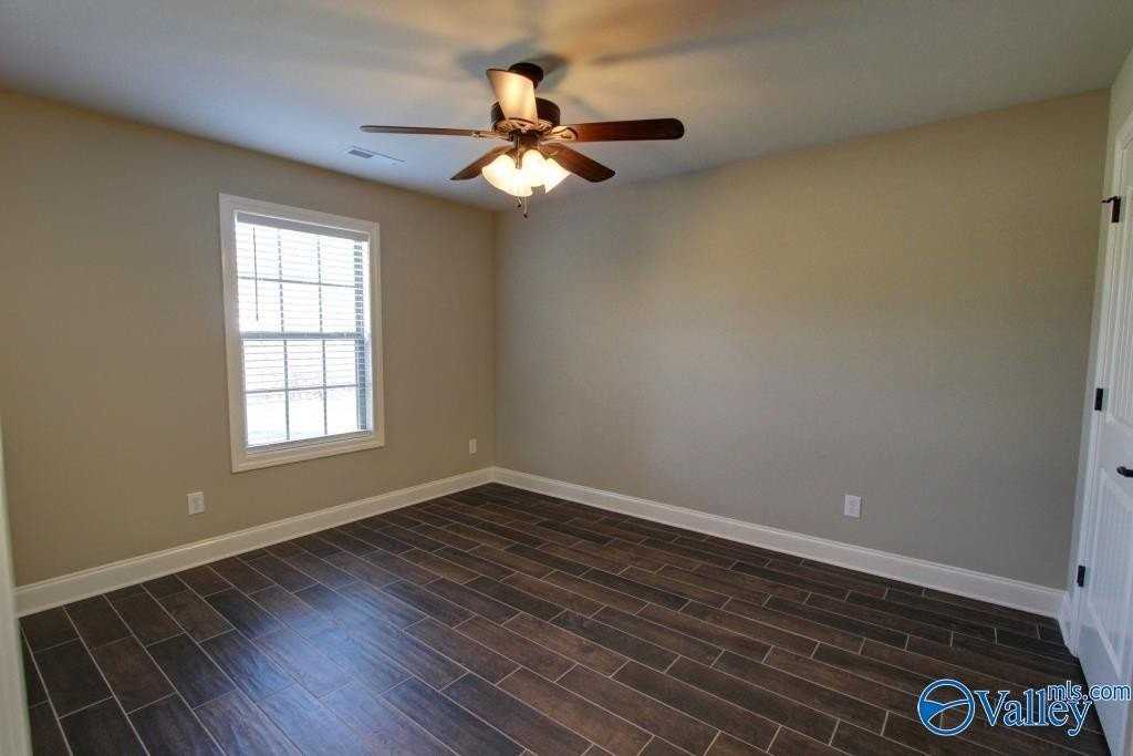 25970 Fieldstone Dr - Photo 7 of 29