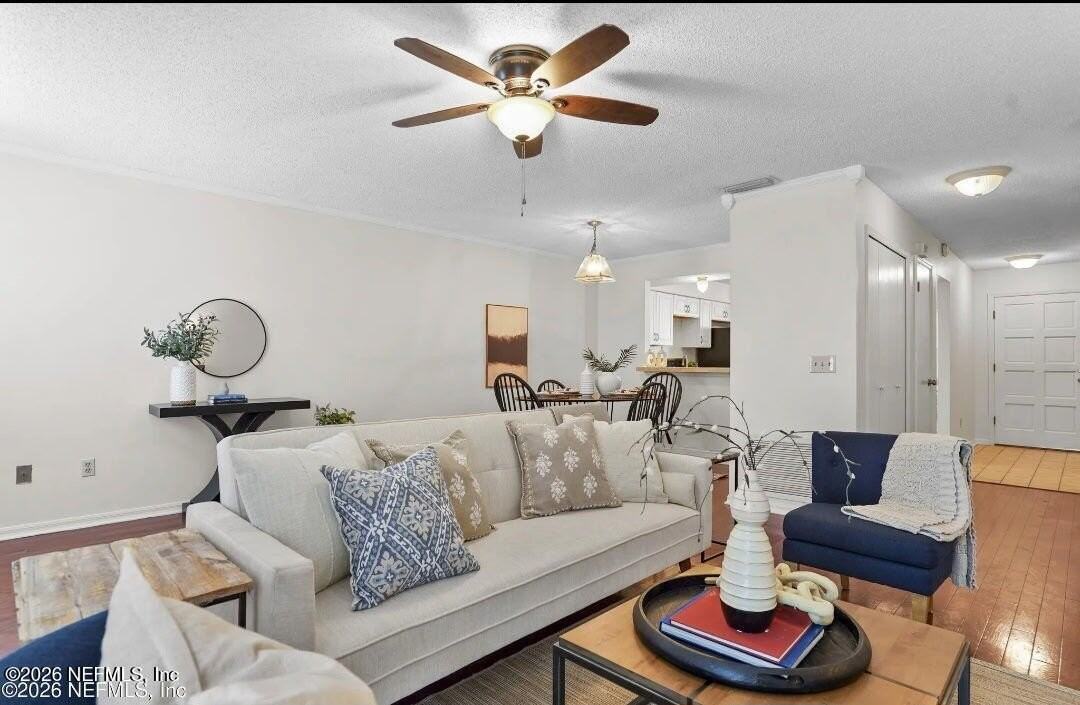 12054 Cobblewood Ln N - Photo 7 of 13