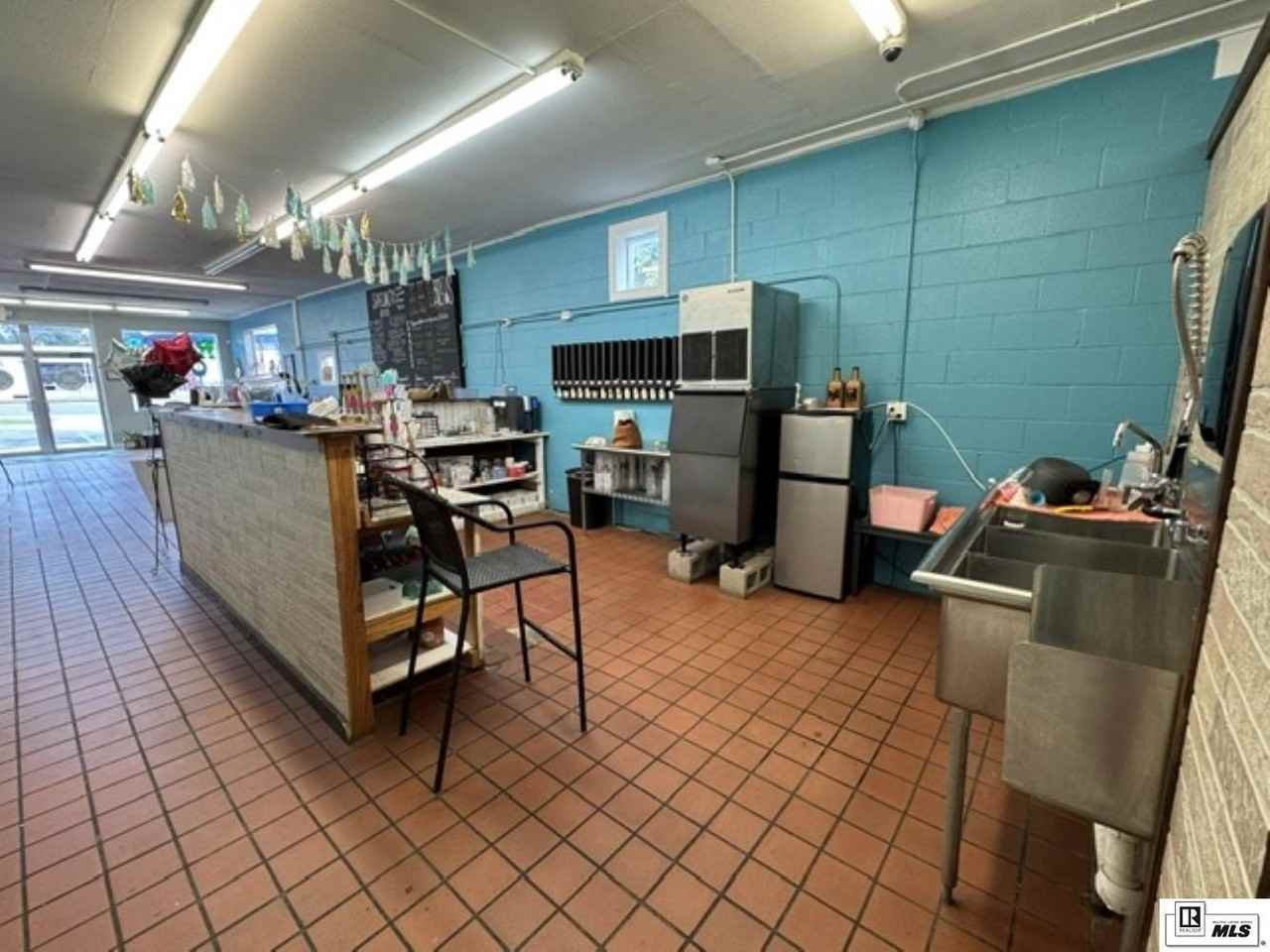 705 Arkansas Rd - Photo 5 of 14