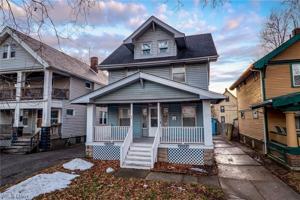 featured image of 2052 W 89th St