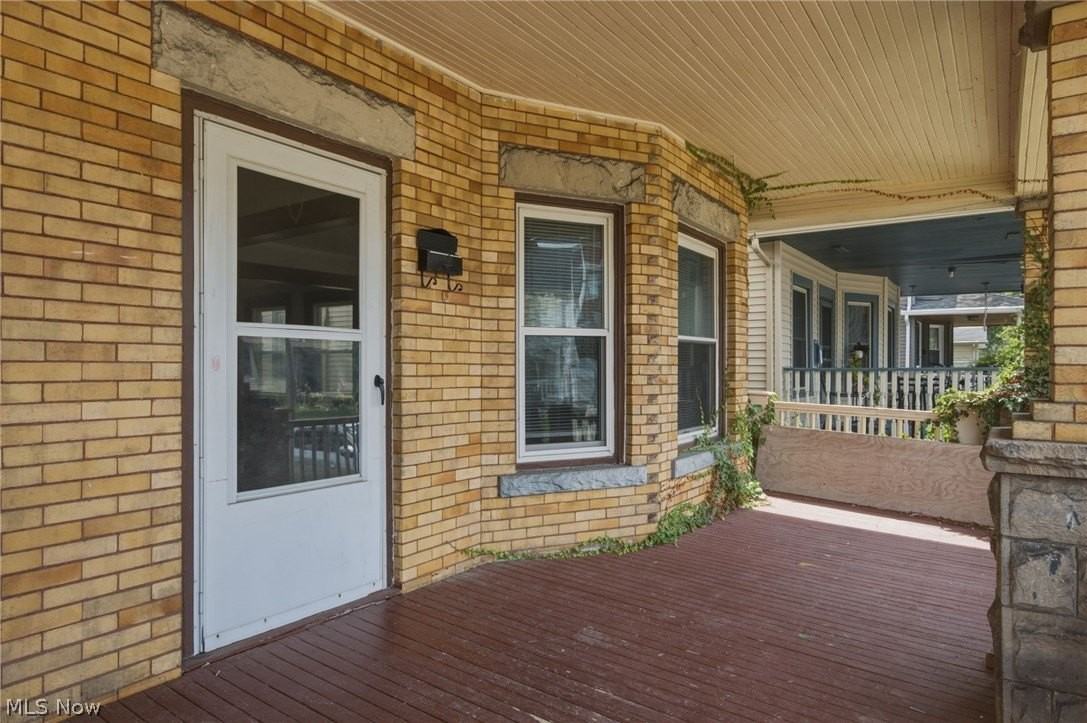 1373 Thoreau Rd - Photo 2 of 19