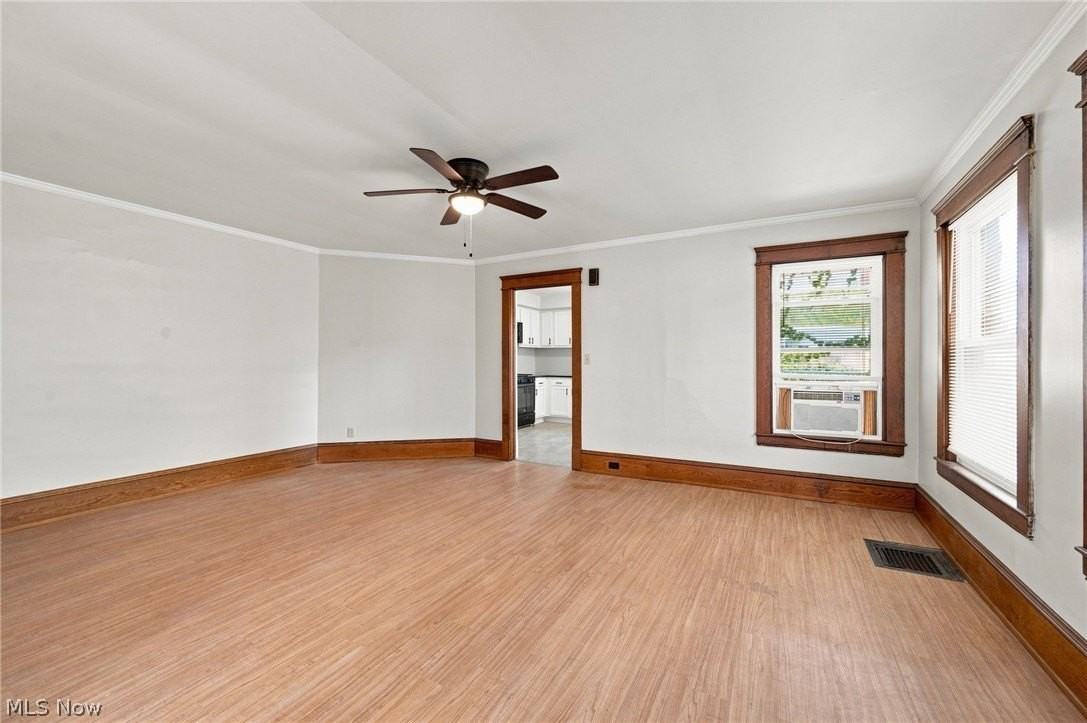 1373 Thoreau Rd - Photo 5 of 19