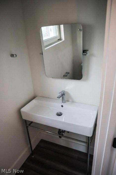 2476 Thurman Ave - Photo 6 of 19