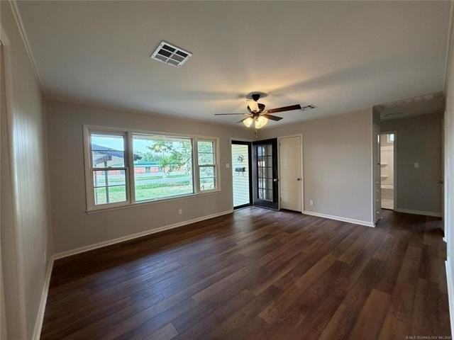 608 Se 6th St - Photo 3 of 28