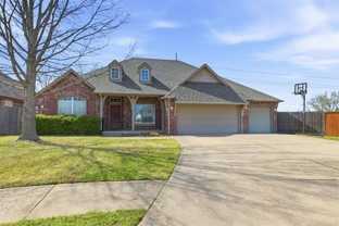 508 N Willow St - Photo 1 of 1