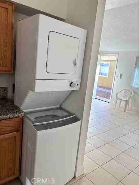 8124 Peach Avenue - Photo 3 of 13