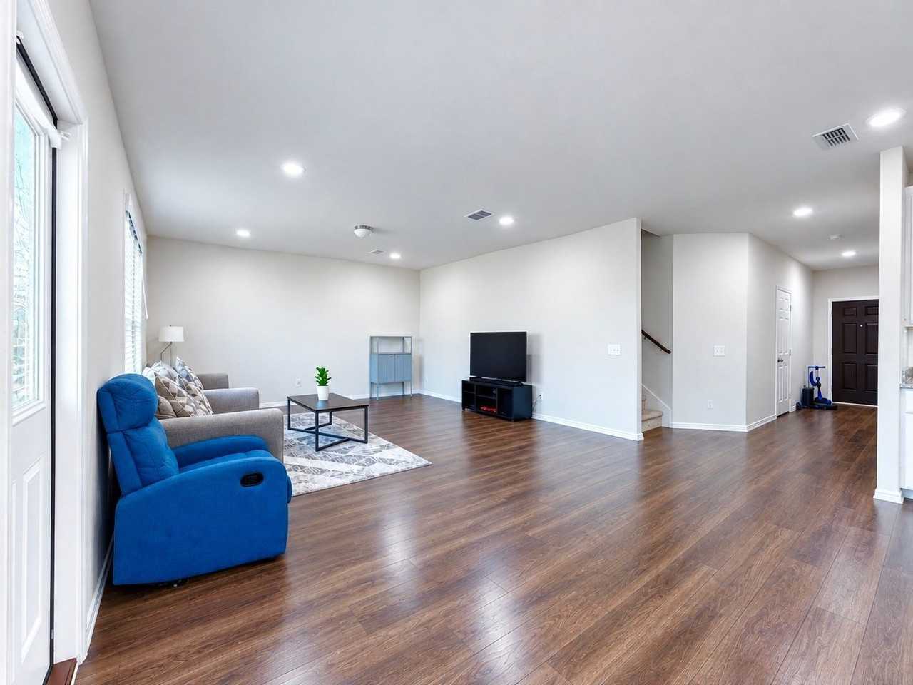 902 Feldspar Way - Photo 5 of 31