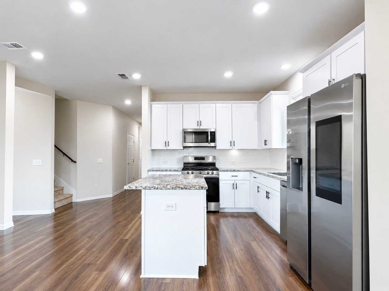 902 Feldspar Way - Photo 7 of 31