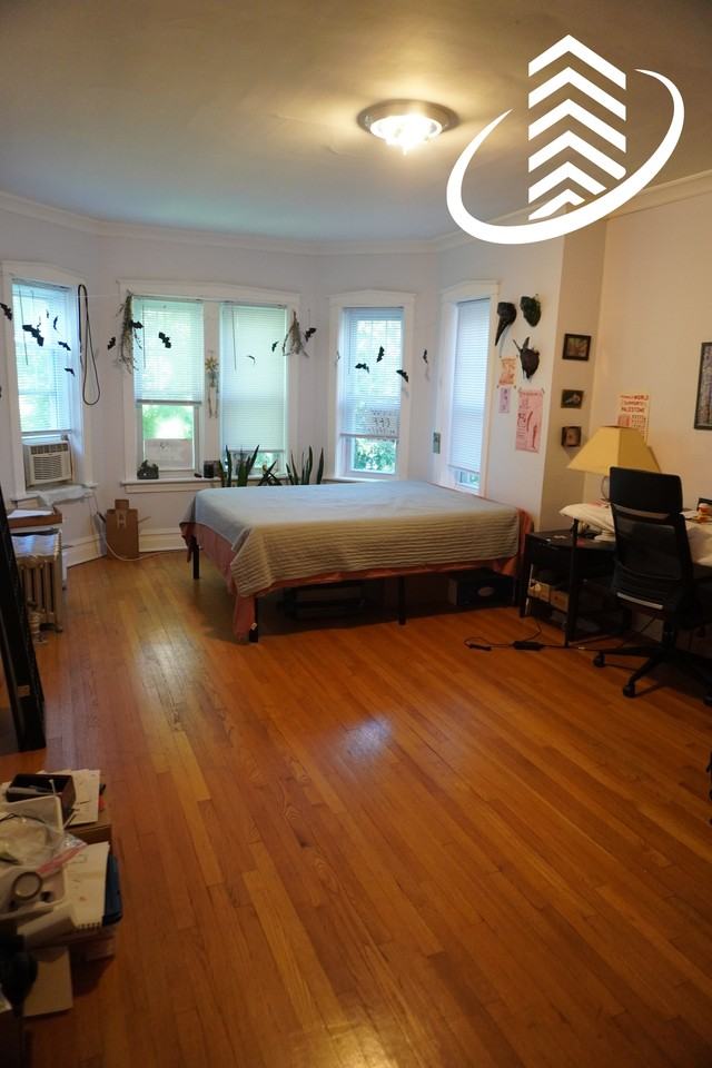 4703 N Artesian Ave #3N - Photo 3 of 16
