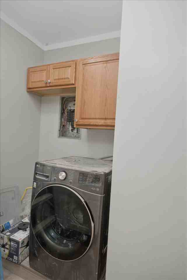 5742 N Rockwell St #2 - Photo 6 of 15