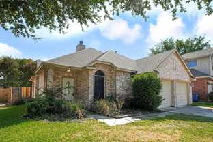 2508 Lakeshore Dr - Photo 1 of 1