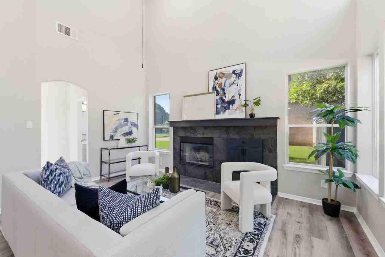 7000 Winthorp Dr - Photo 7 of 40