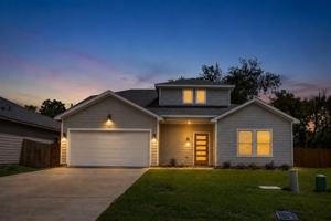 featured image of 134 Canales Cir