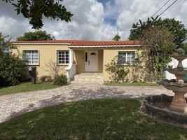 featured image of 520 Southwest 56th Avenue
