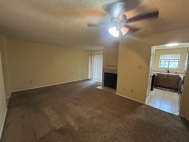 821 W Harwood Rd #B - Photo 2 of 21