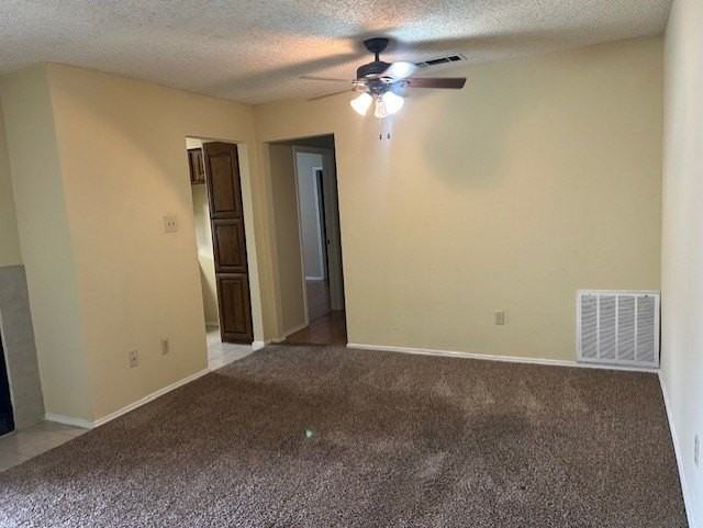 821 W Harwood Rd #B - Photo 4 of 21