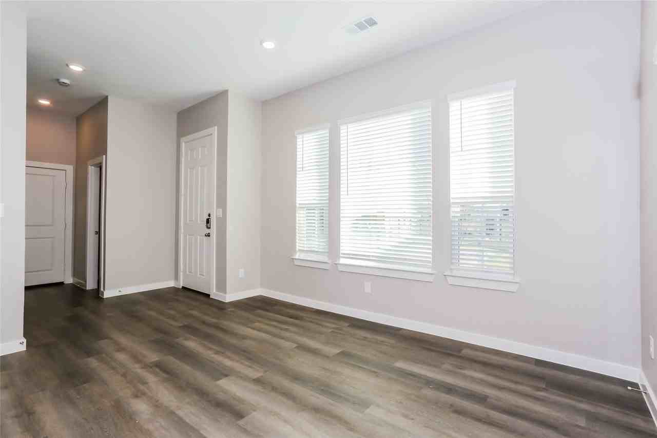 854 Summer Plum Dr - Photo 6 of 23
