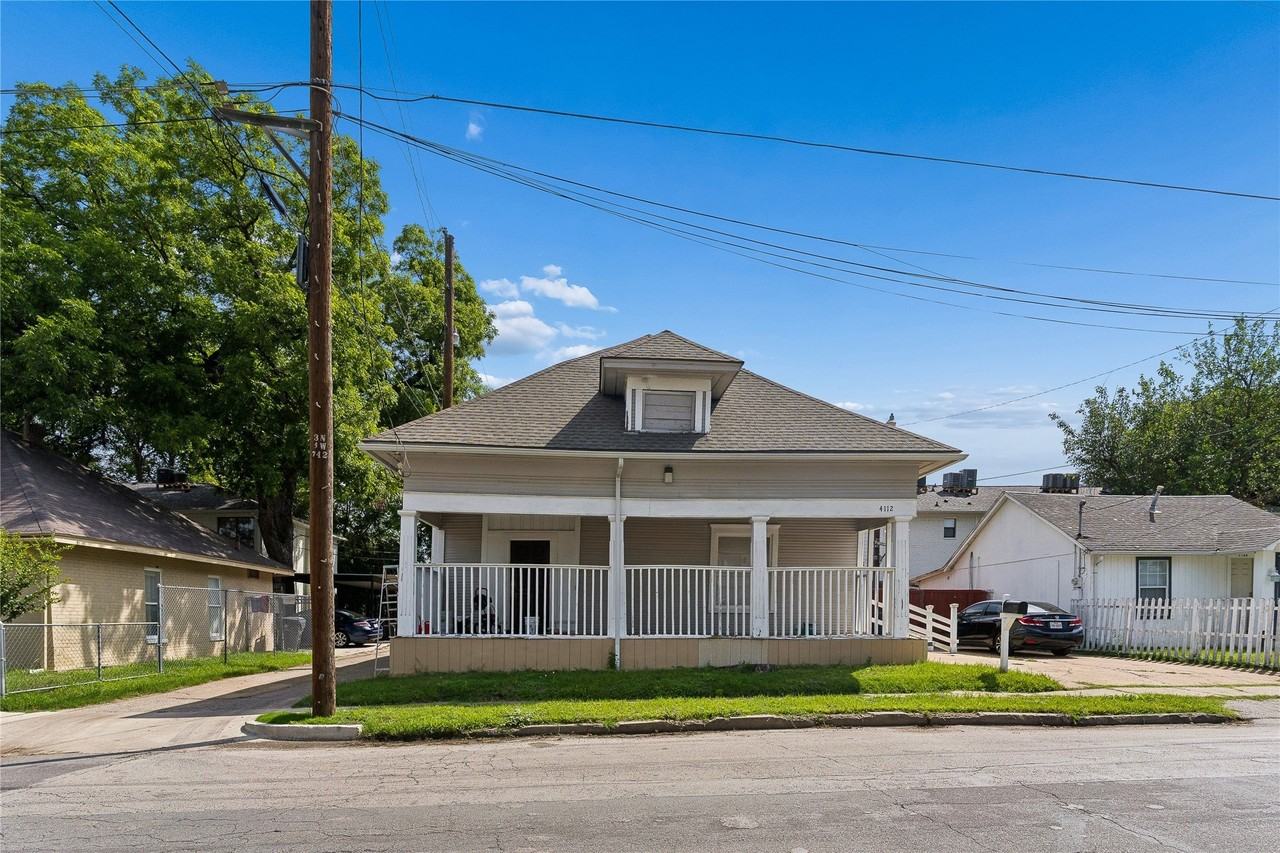4112 Congress Ave - Photo 3 of 19