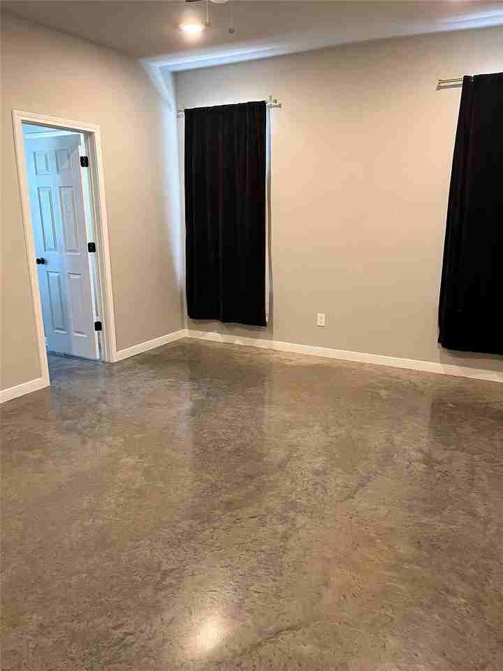 1067 County Road 327a - Photo 7 of 12
