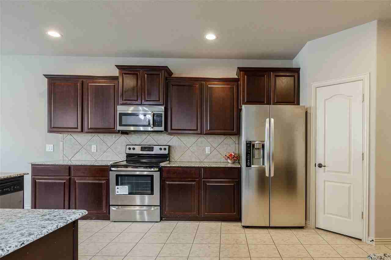 878 Caballero Dr - Photo 7 of 20