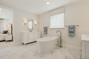 featured image of 4212 Hollandwood Dr