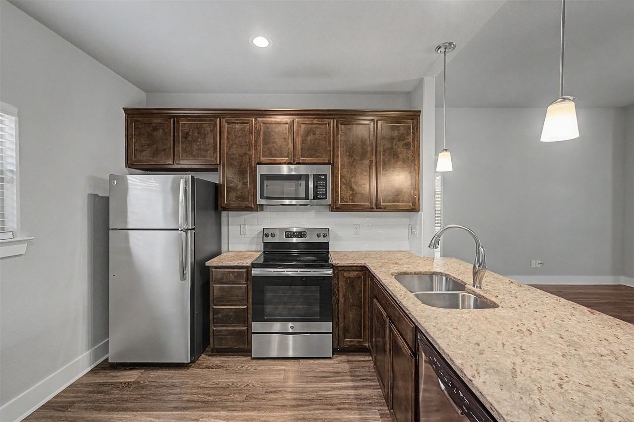 213 Stewart Bend Ct #A - Photo 7 of 28