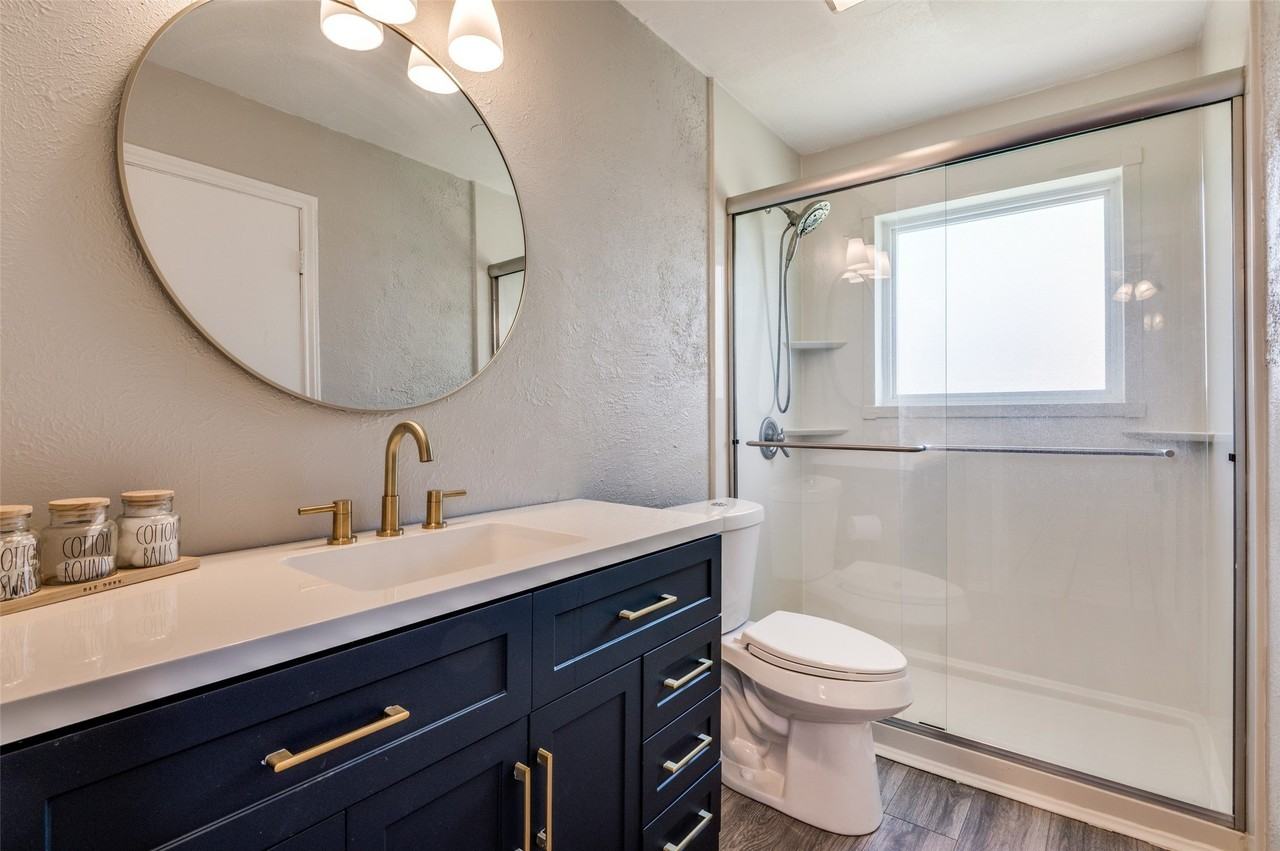 501 Sunrise Dr - Photo 5 of 7