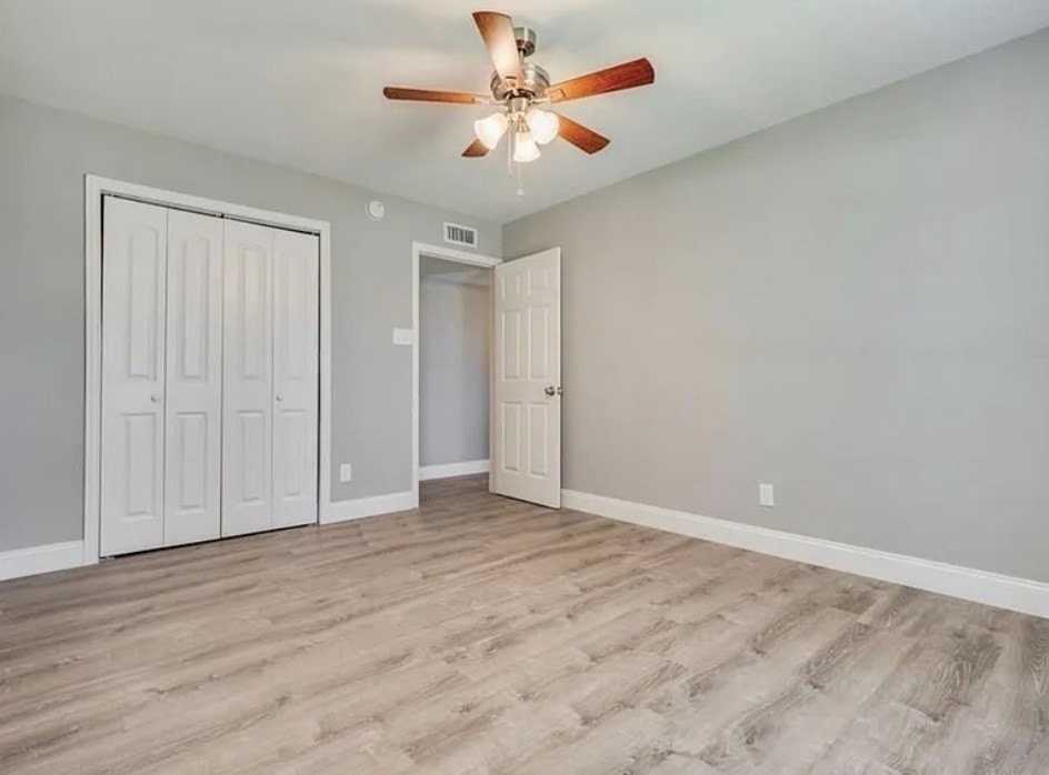 6529 Chalk Ct - Photo 5 of 16