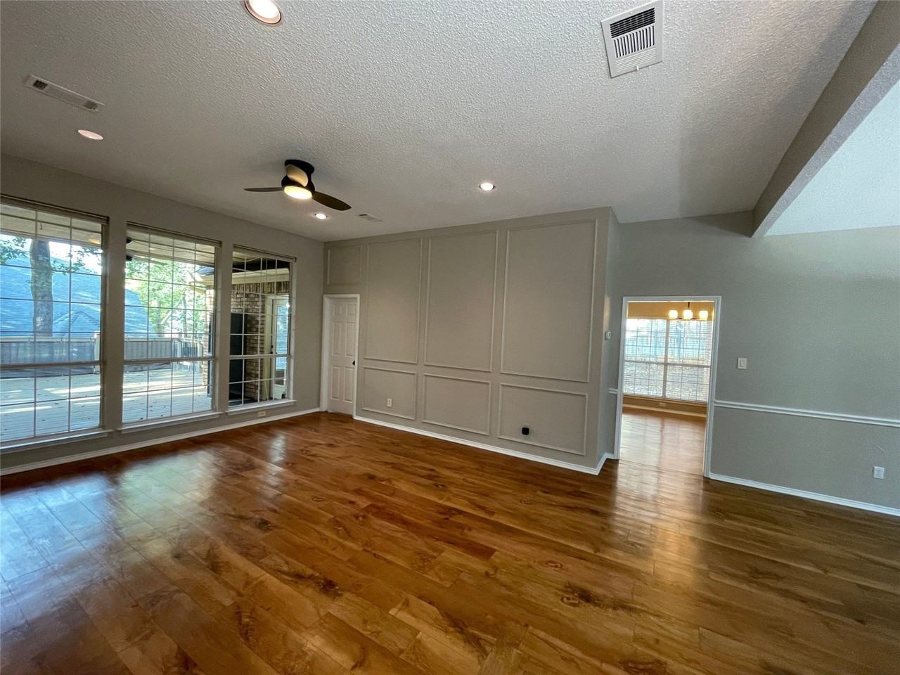 1818 Haydenbend Cir - Photo 5 of 30
