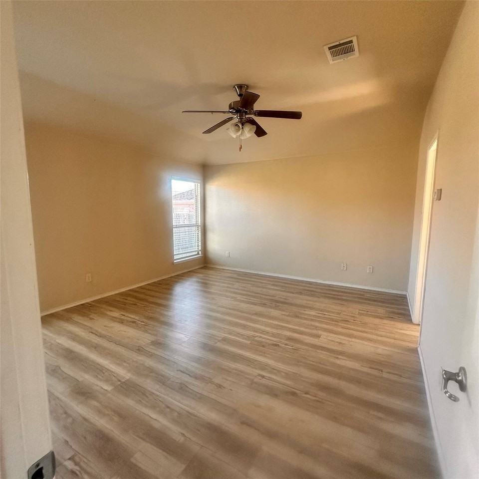 708 Westgate Ct - Photo 7 of 7