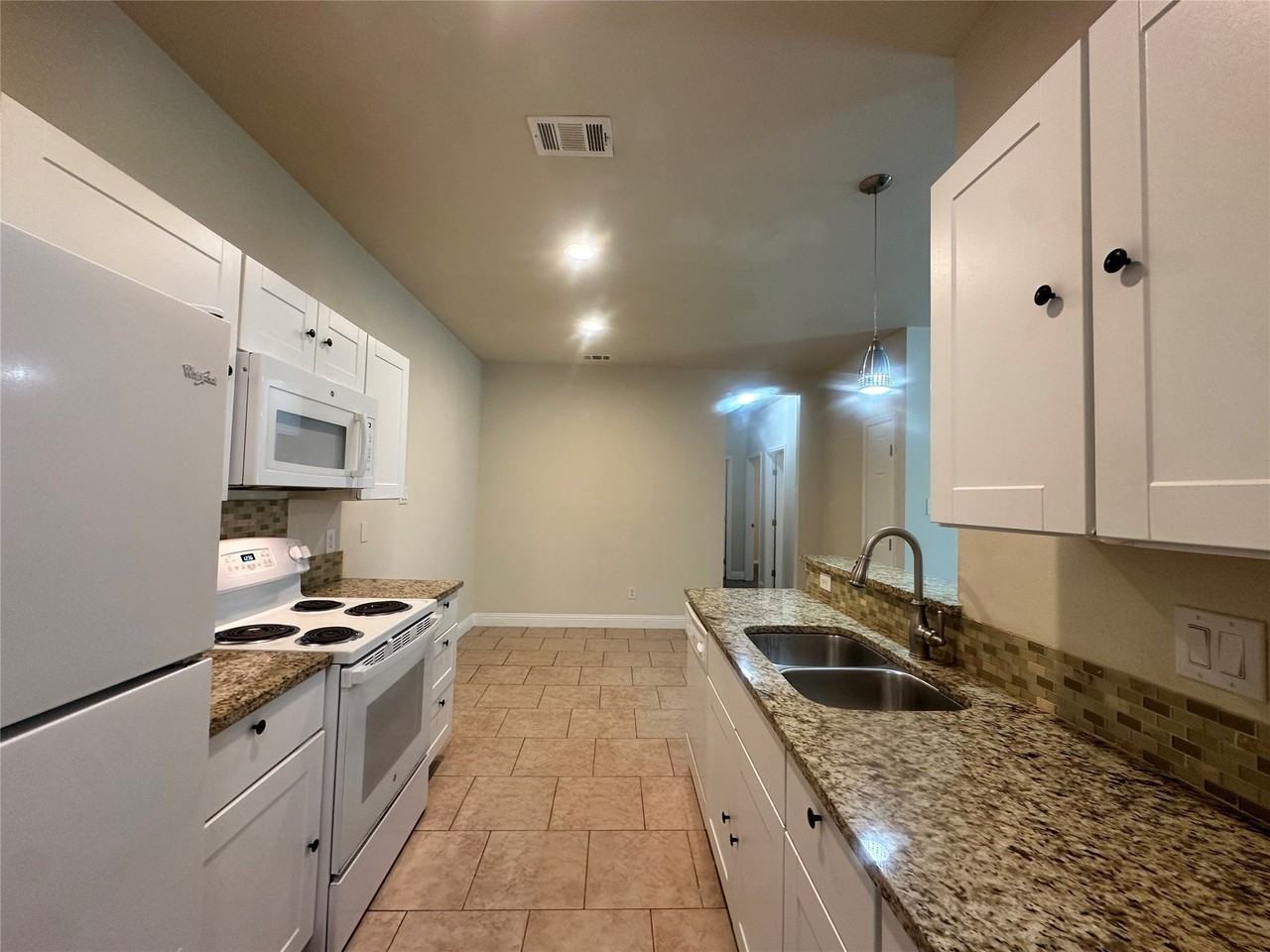 7407 Novella Dr - Photo 5 of 18